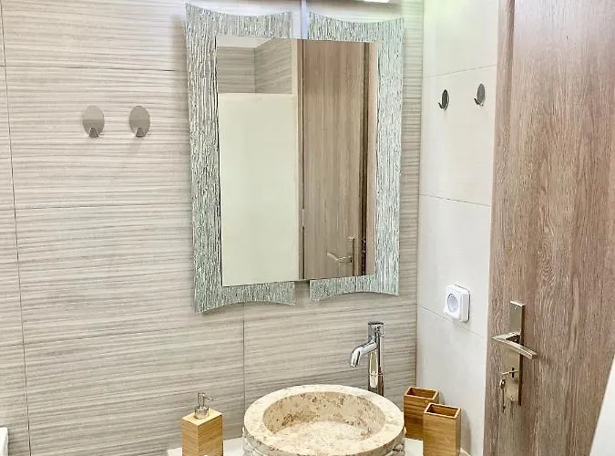 House On The Rock Mikrí Vígla